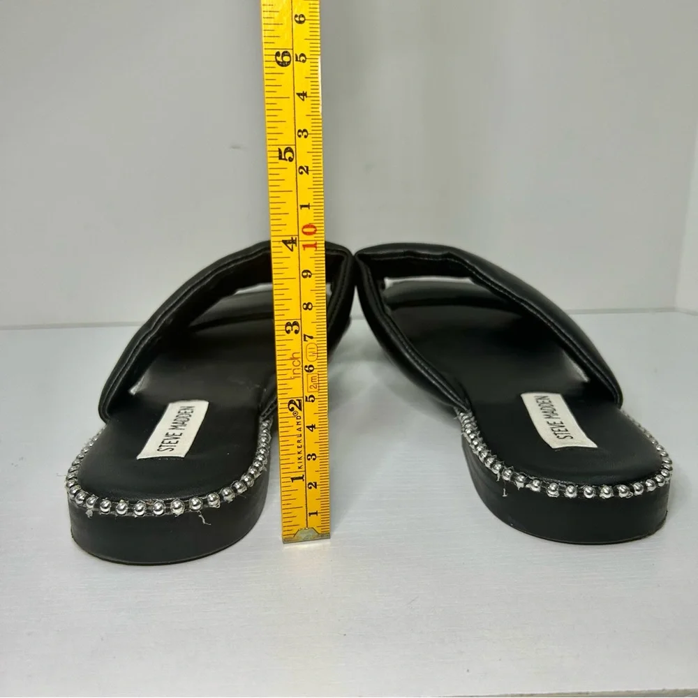 Steve Madden Frita Black Puff Strap Metal Stud Flat Slide Sandals Size 10